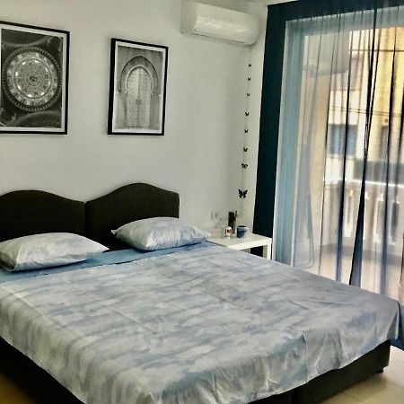 Dk Apartmani Dobra Voda Exterior photo