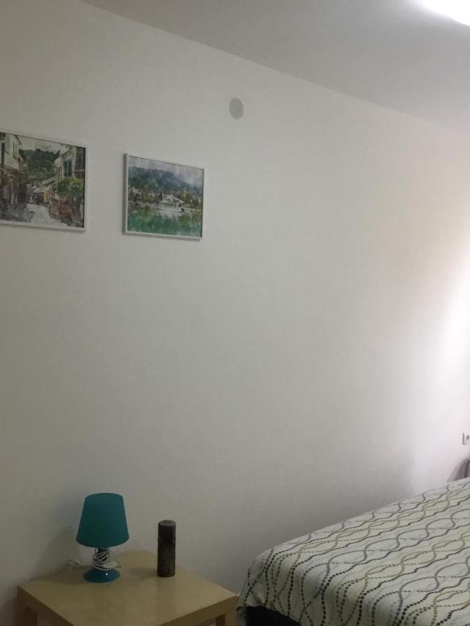 Dk Apartmani Dobra Voda Exterior photo