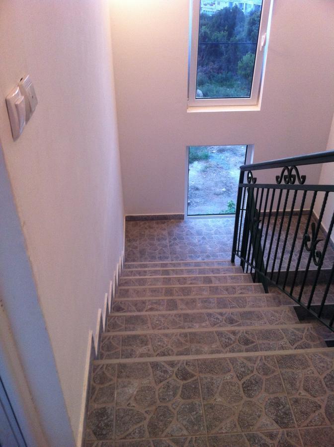 Dk Apartmani Dobra Voda Exterior photo