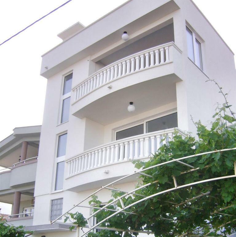 Dk Apartmani Dobra Voda Exterior photo